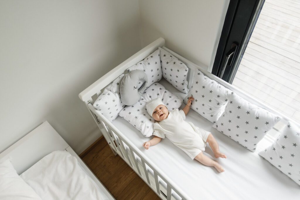 Дитяче ліжко DeSon BIMBI з ящиком (MRIYA) DS-201 дерев'яне бортик опускається накладки-гризунки маятник для малюків - 5
